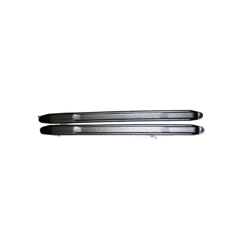 Tire iron (2 pieces)