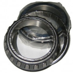 Steering head bearing set...