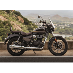 Meteor 350 Supernova Black